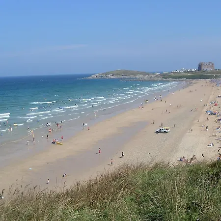 Ocean Surf Newquay Hostel New Quay