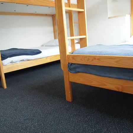 Ocean Surf Newquay Hostel New Quay