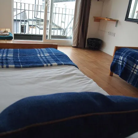 Ocean Surf Newquay Hostel New Quay