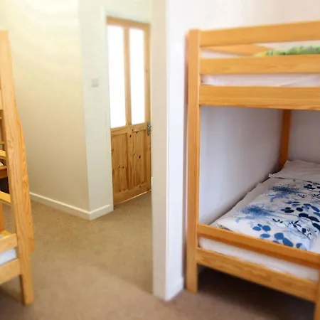 Ocean Surf Newquay Hostel *