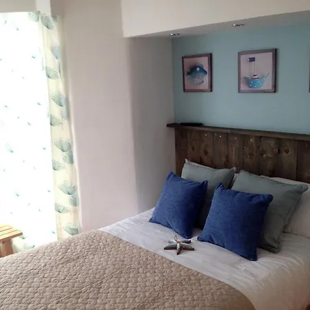 Ocean Surf Newquay Hostel